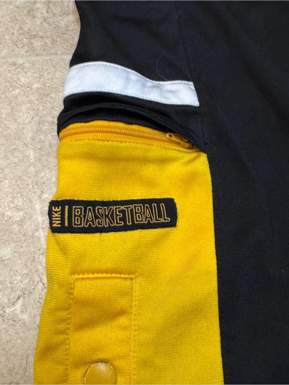 Nike Y2K Men’s Black Yellow Athletic Basketball Track Warm Up Pants Size Large